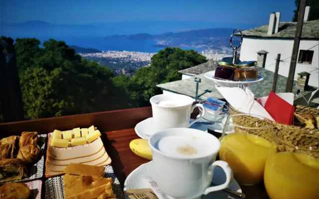 1822 Makrinitsa Suites
