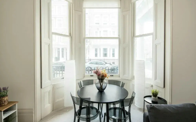 Remarkable 2-bed Apartment in London