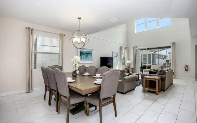 1585tempo 5 Bedroom Home by RedAwning