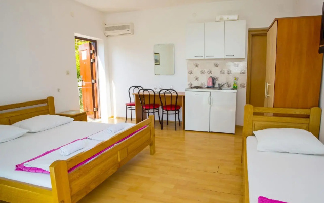 Apartments Boris