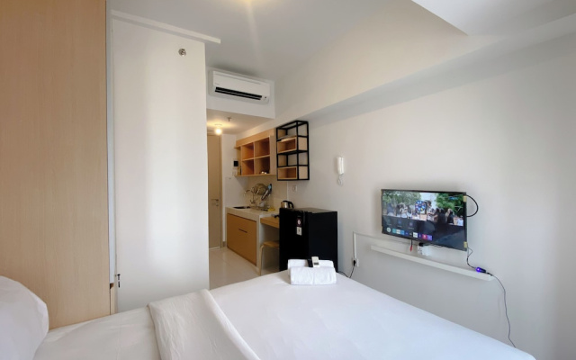 Comfy And Good Deal Studio Tokyo Riverside Pik 2 Apartment
