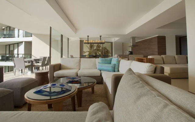 Live Aqua Private Residences Marina Vallarta