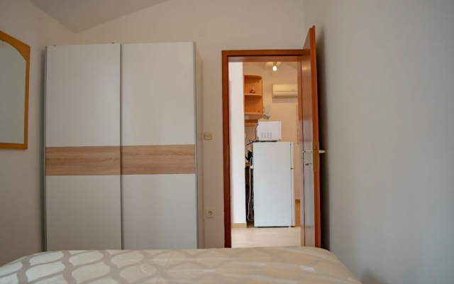 Apartments Daira