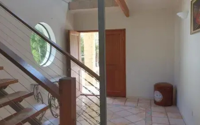 20 Orania Court