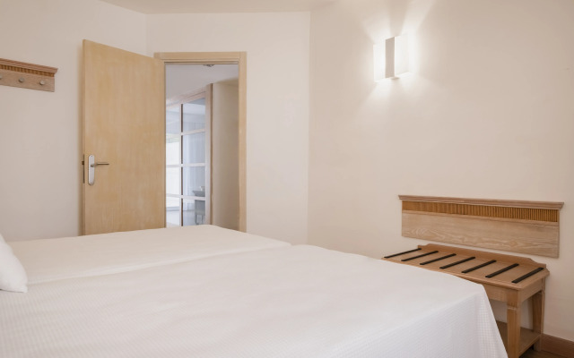 Отель Iberostar Club Cala Barca - All Inclusive