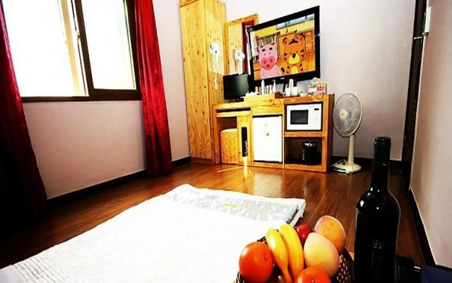 Gung Tourist Hotel