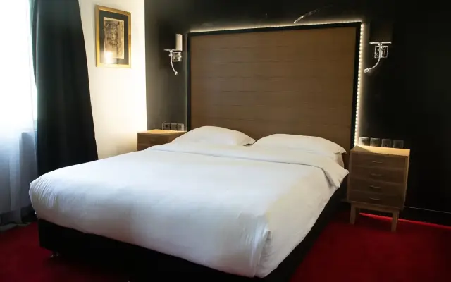 Andromeda Suites and Apartments