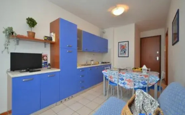 Charming Flat 150m from the Beach