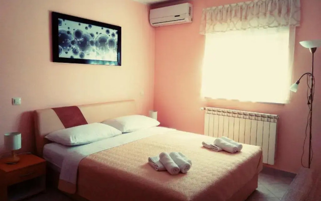ApartHotel Viola