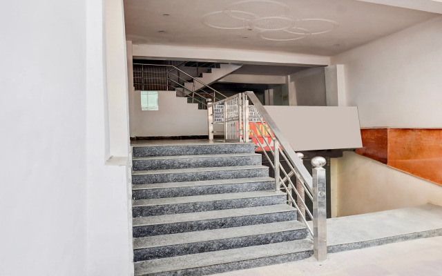 Hotel O Wamson