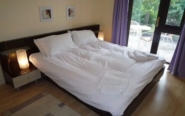 Grove Lodge Holiday Homes