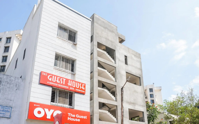 The Guest House by OYO Rooms