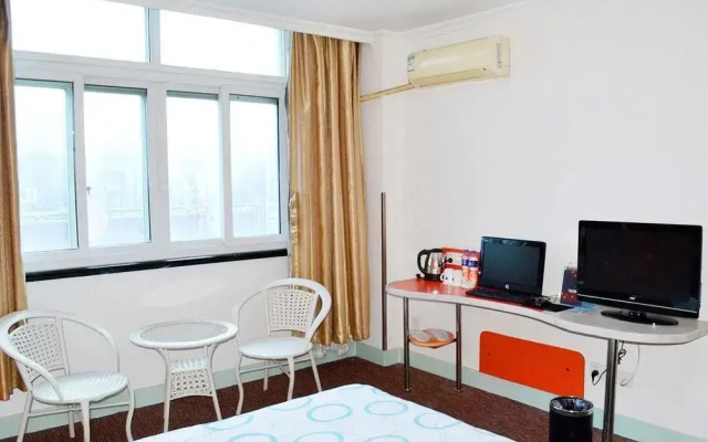 Motel 168 Hotel
