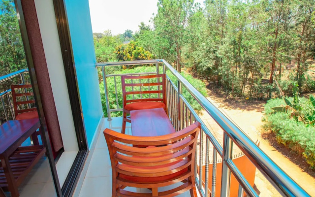Kilimanjaro White House Hotel