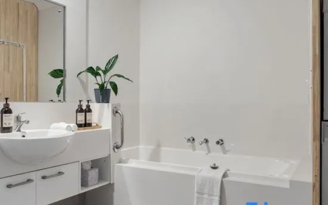 Sea Salt Retreat