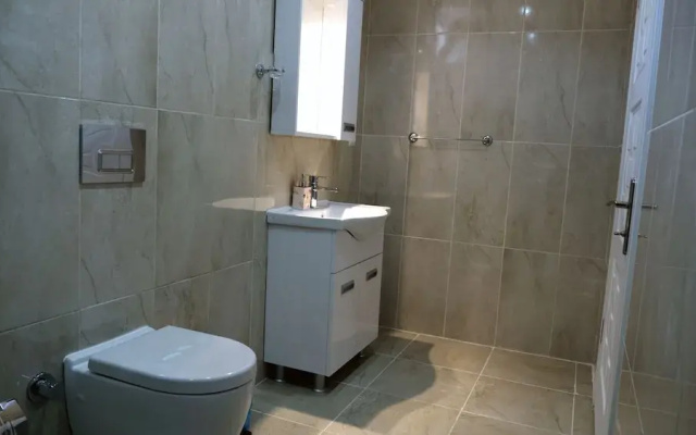 KAL2200 Villa Zeytin Uzumlu 2 Bedrooms