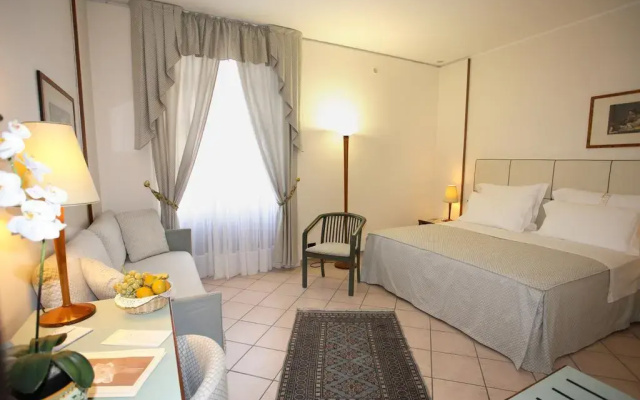 Domus Mariae Albergo