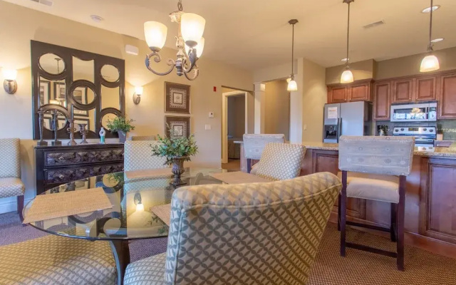 Great Gatsby 2 Bedrooms 2 Bathrooms Condo