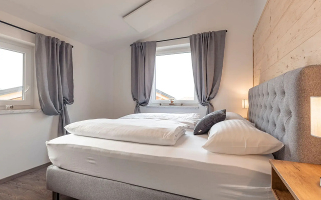 Chalet Arber in St.englmar With its own Hottube