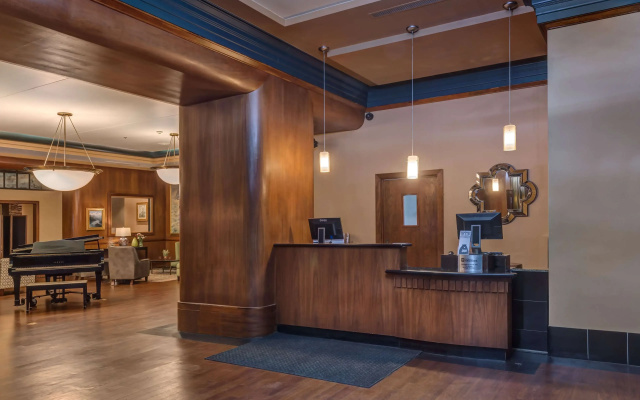 Baranof Hotel, Best Western Signature Collection