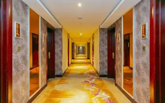 Jinqian Jiahua Hotel