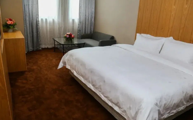 Shenzhen Yayuan Port Hotel