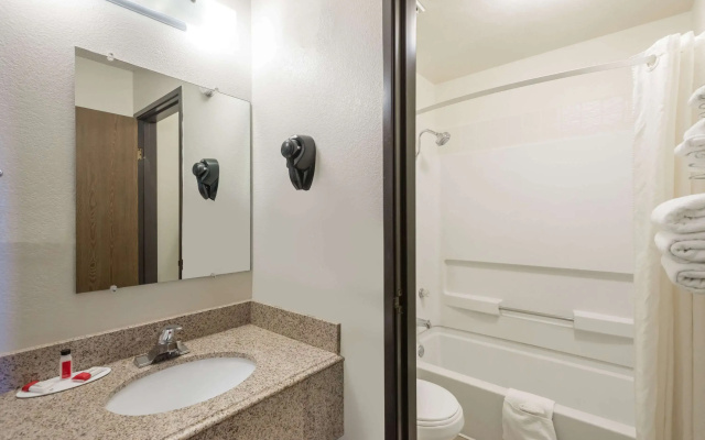 Super 8 by Wyndham Tucumcari