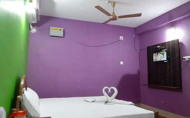 VIP Lodge Puri by Goroomgo