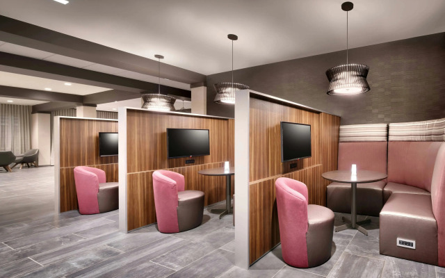 Courtyard by Marriott Atlanta Duluth Downtown