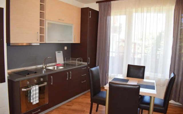 Detelina Residence
