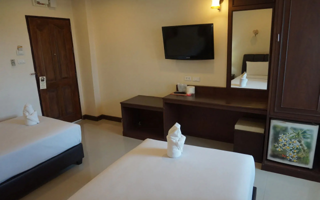 Baiboon Grand Hotel