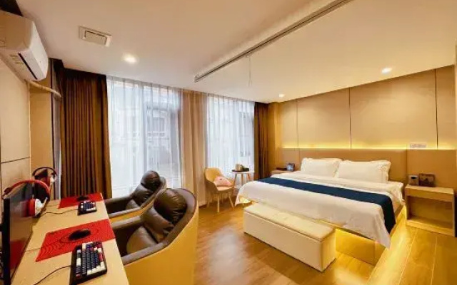 Mianzhu Jifeng Hotel