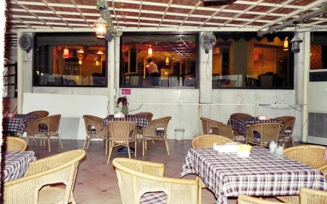 Royal Suite Hotel