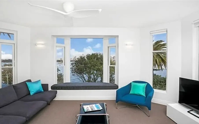 Modern Apartment with Sydney's Finest Views - CP308