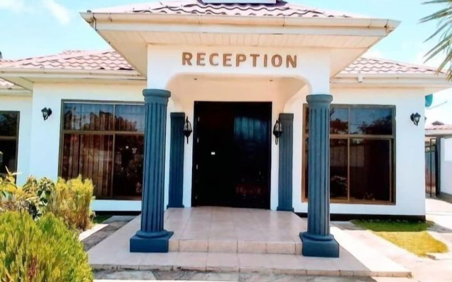 Marbella lodge