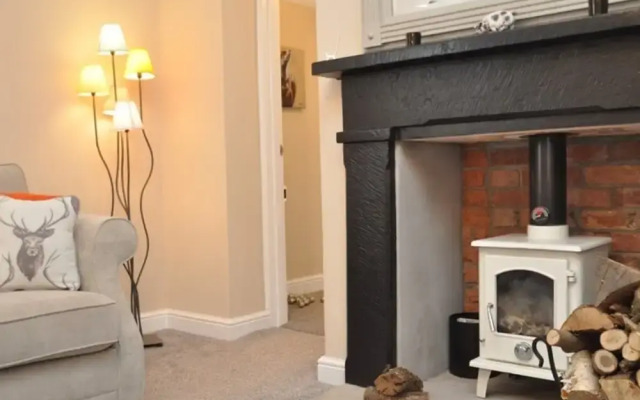 Country Estate - Courtyard Apartment, Llandenny