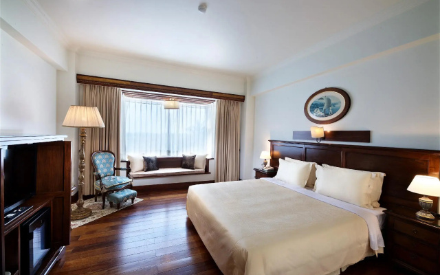Shangrila Boutique Hotel
