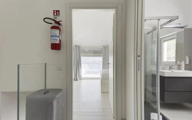 Open View Apartment by Wonderful Italy