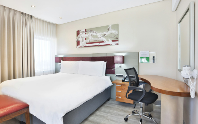 Holiday Inn Johannesburg - Rosebank by IHG