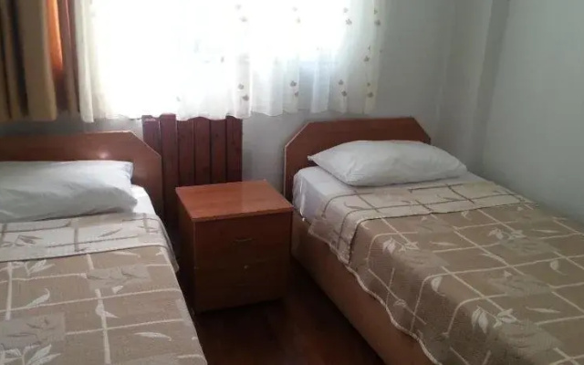 Hotel Parpali