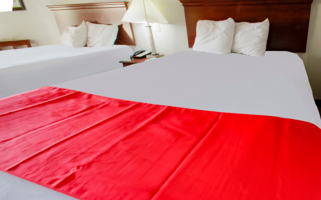 Cypress Inn & Suites By OYO - Chocowinity, NC Hwy 17