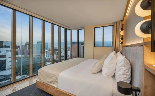LIN Hotel Junior Suite 503