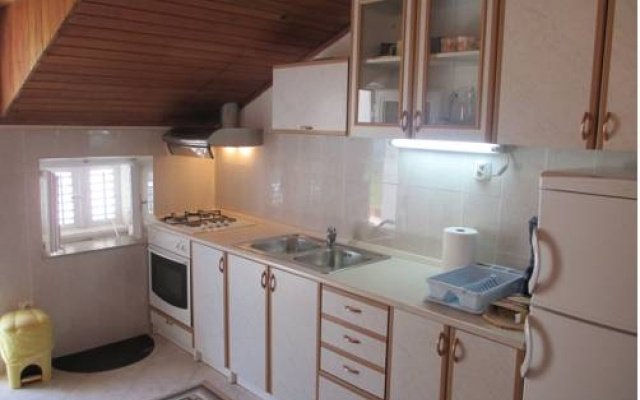 Apartment and Rooms Zora