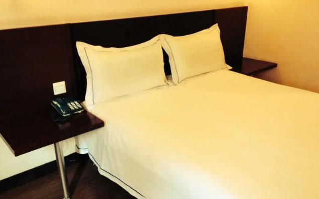 Ocean Star Holiday Inn