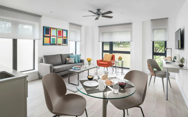 Q Square by Supercity Aparthotels