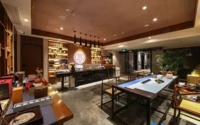 Aolong Jinglu Boutique Hotel (Olympic Sports Center)