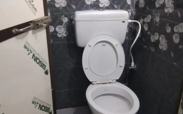 Aahvanam Service Apartment