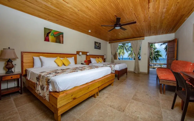Pelican Beach Resort
