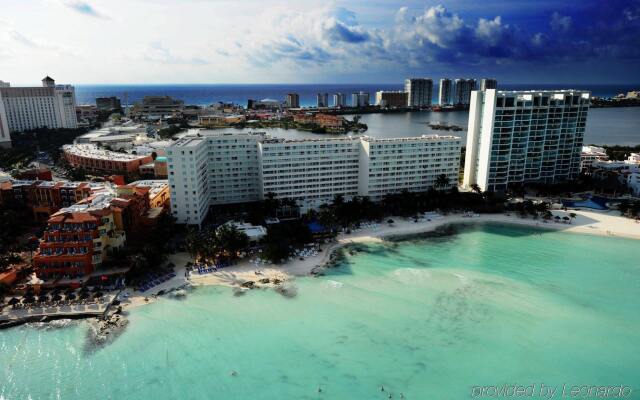 Grand Oasis Viva S Only In Cancun Mexico From 142 Photos Grand Oasis Viva S Only In