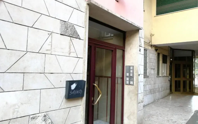 Rome Flat
